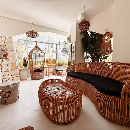 Bed and breakfast Playa Paraiso 4*